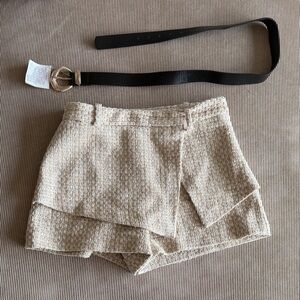 Zara Women's Tan Tweed Shorts